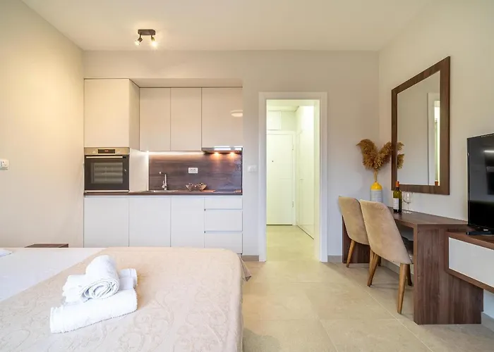 Studio Apartment N2